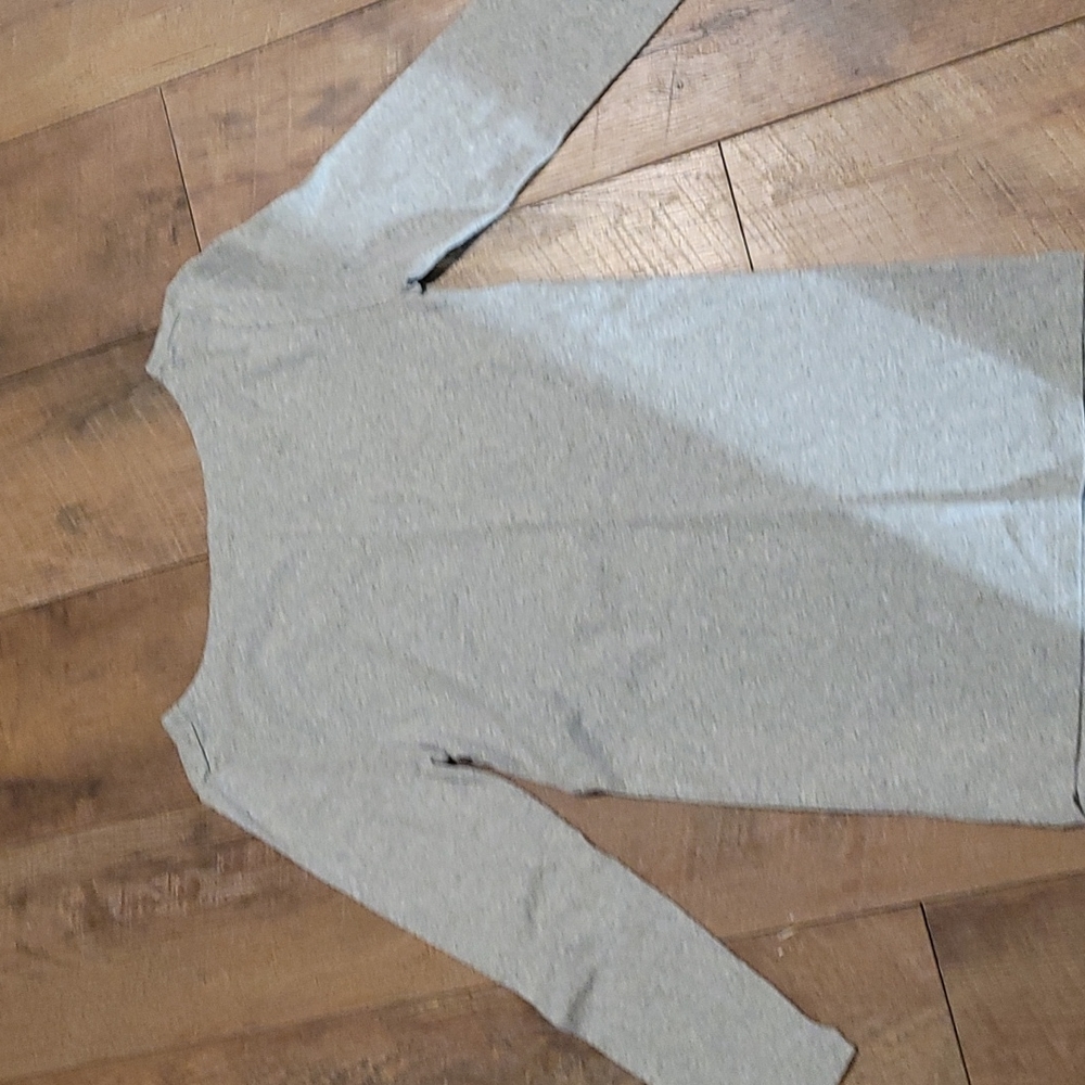 3/4 sleeve gray cotton shirt